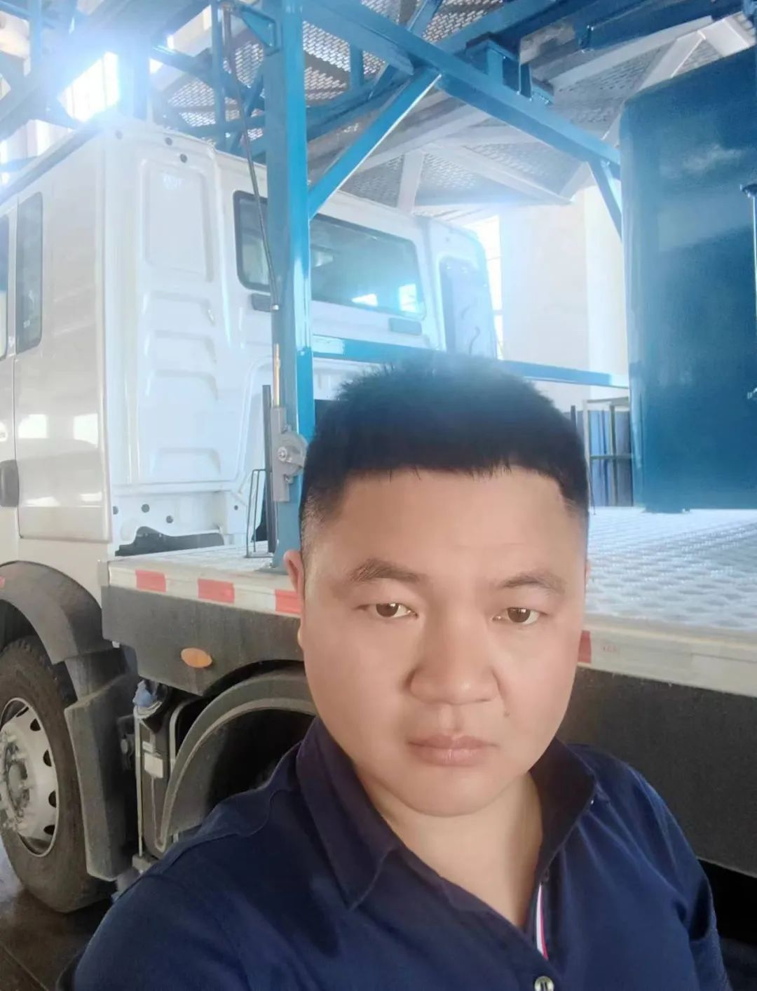 “五一他們依然在崗，服務(wù)很周到，我們很安心。”